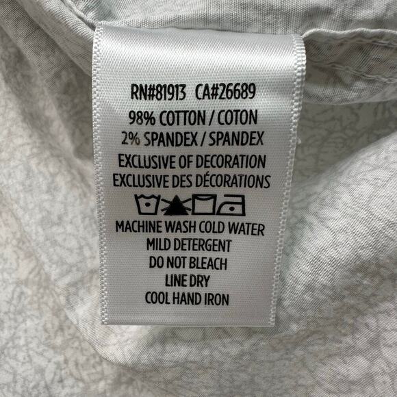 Robert Graham Button Front Shirt with Contrasting Cuffs - Picture 6 of 7